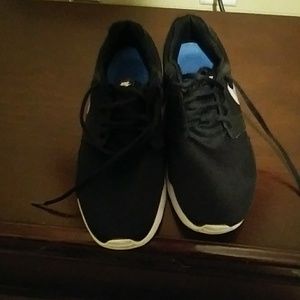 Women Nike sneakers